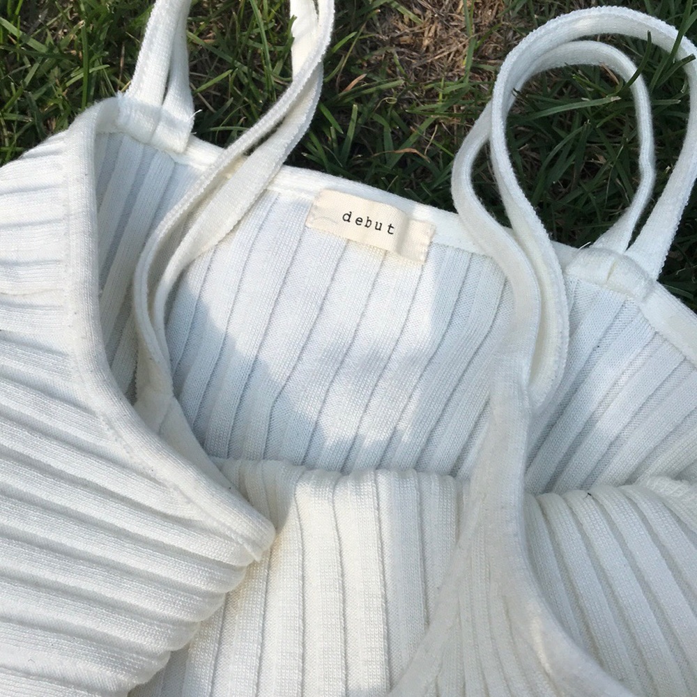 ***SOLD ON DEPOP*** White Ribbed Crop Top - Picture 5 of 8